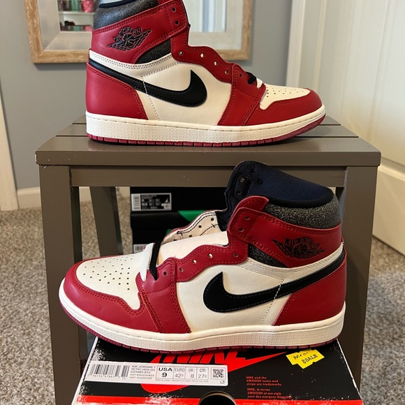 Aire Jordan 1 Retro High OG Chicago - Picture 1 of 9